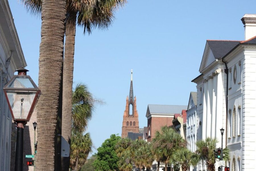 Charleston: Historic City Highlights Guided Bus Tour - Why this 90-minute tour works well in Charleston