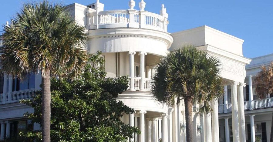 Charleston: Historic City Highlights Guided Bus Tour - Historic homes and Charleston’s preserved streets