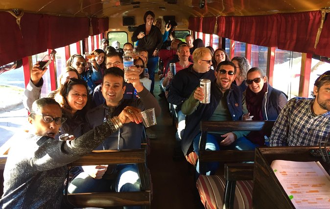 Charlotte FUNNY Historical Comedy City BUS Tour - Best departure time for your group