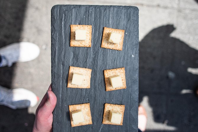 Chef Guided Food Tour of Pike Place Market - What the guides add