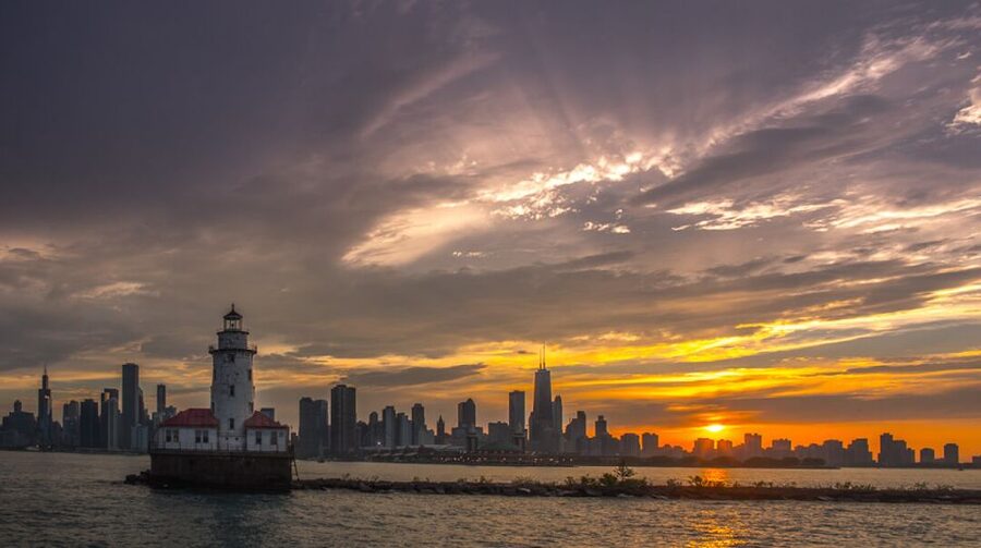 Chicago: 1.5-Hour Scenic Sunset Lake Cruise - Why this 90-minute cruise works so well at sunset