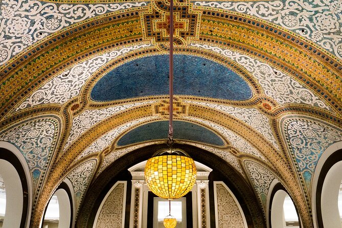 Chicago Architecture and True Crime Tour - Why this unusual Chicago tour works