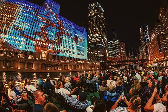 Chicago Architecture Center River Cruise aboard First Lady - Modernism at 330 North Wabash