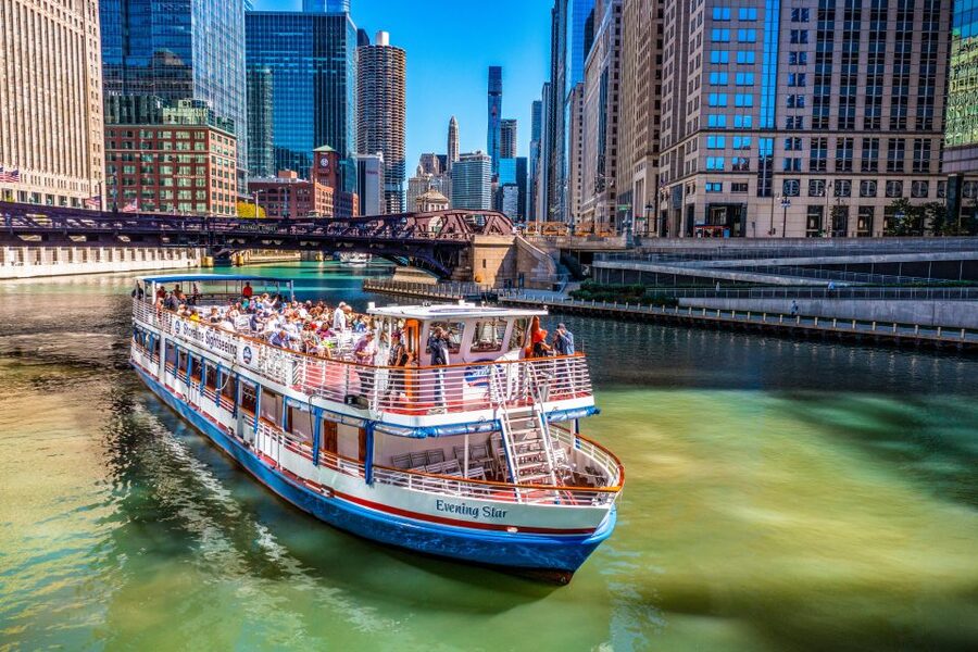 Chicago: Architecture River Cruise Skip-the-Ticket Line - The Chicago details that make this cruise worth your time