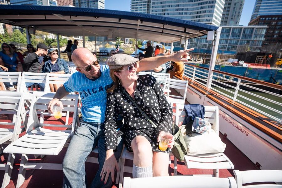 Chicago: Architecture River Cruise Skip-the-Ticket Line - Why Chicago’s river is the right classroom