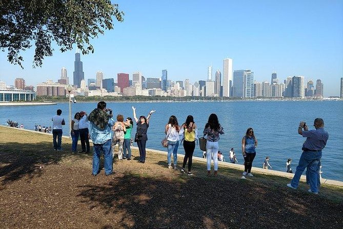 Chicago City Minibus Tour - Museum Campus and Chicago’s most useful skyline view