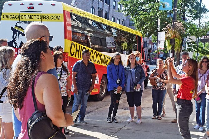 Chicago Crime and Mob Bus Tour - Holy Name Cathedral and the St. Valentine’s Day Massacre