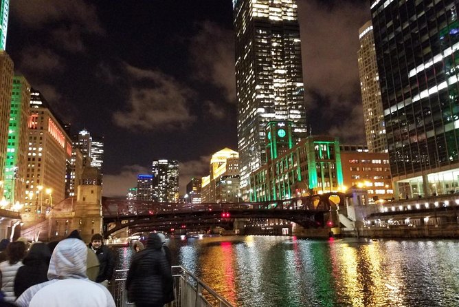 Chicago: Gangsters and Ghosts Walking Tour - The Loop, about 35 minutes of Chicago’s darker past