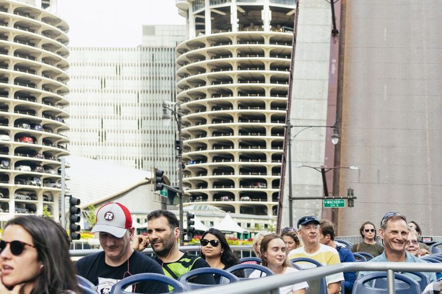 Chicago: Hop-on Hop-off Sightseeing Tour by Open-top Bus - Grant Park and Museum Campus