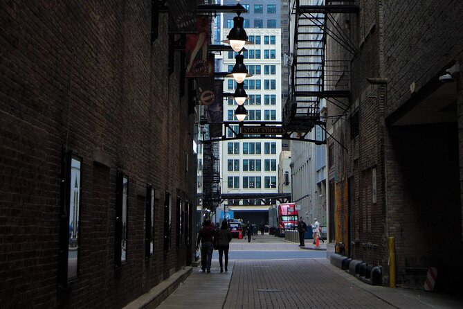 Chicago Mobs and Haunts Walking Tour - At the Exchequer, Capone’s former hangout