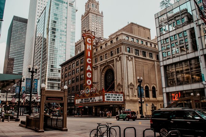 Chicago Mobs and Haunts Walking Tour - Starting at the Congress Plaza Hotel