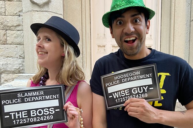 Chicago Murder Mystery Tour - The Magnificent Mile, shopping streets with suspicious characters