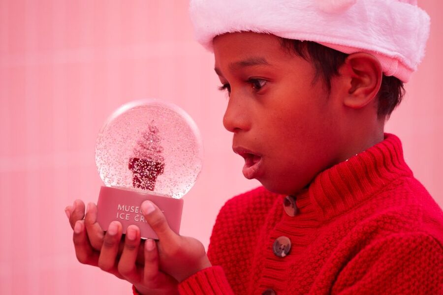 Chicago: Museum of Ice Cream Entry Ticket - Riding the pink Sprink-L line