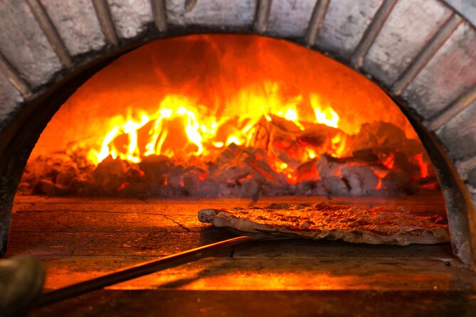 Chicago Pizza Tour - West Town and coal-fired pizza