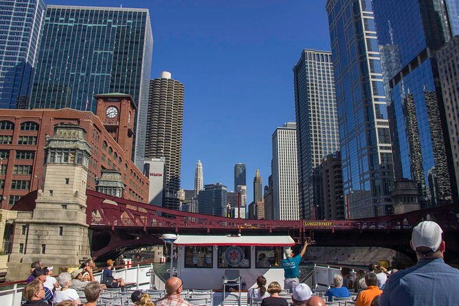 Chicago River 45-Minute Architecture Tour from Magnificent Mile - A compact cruise with a big architectural payoff