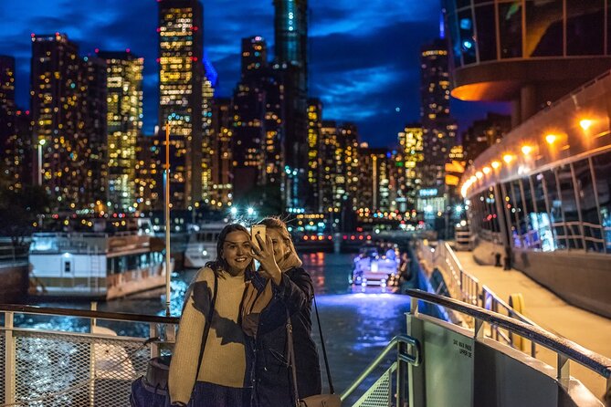Chicago River 45-Minute Architecture Tour from Magnificent Mile - Finding the dock near Michigan Avenue