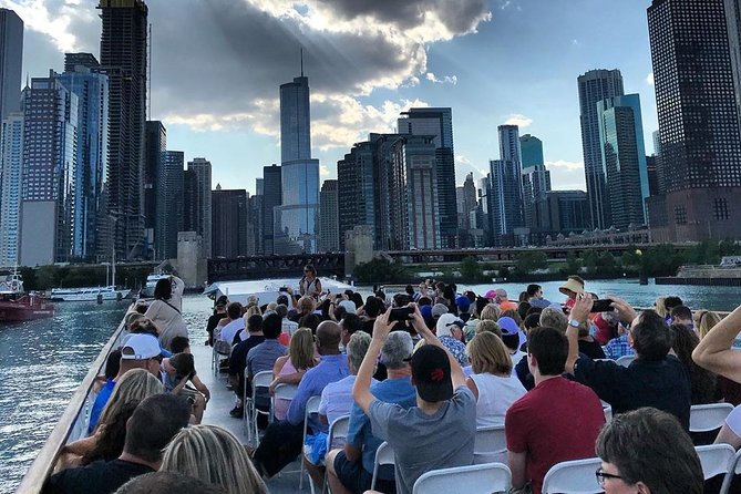 Chicago River 90-Minute Architecture Boat Tour - Key things to know before boarding