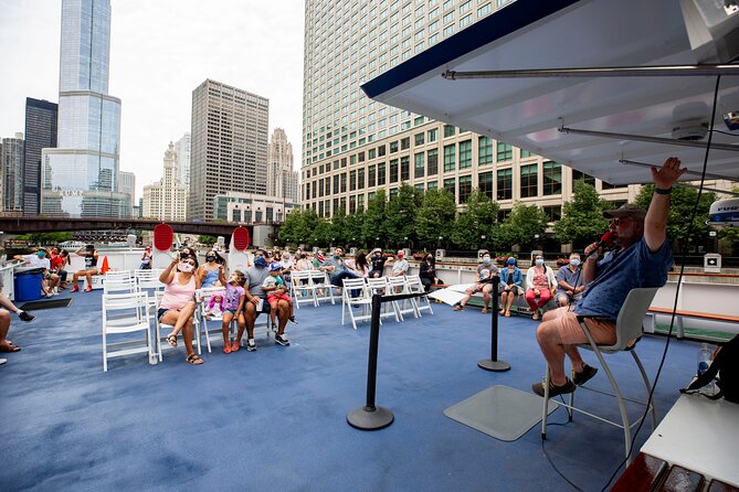Chicago River 90-Minute Architecture Tour - Finding Wendella at 400 North Michigan Avenue