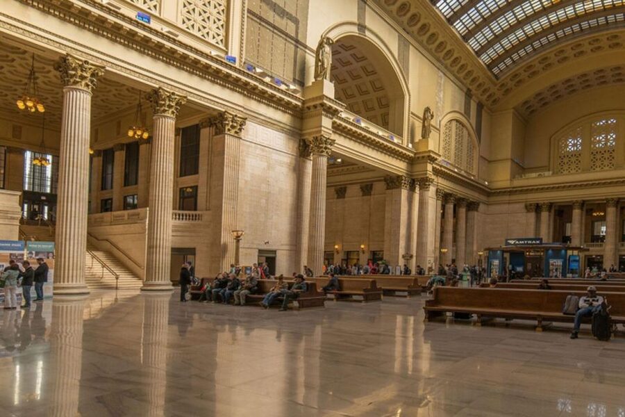 Chicago: Secret Interiors Architecture Walking Tour - Starting beneath Union Station’s Great Hall
