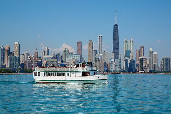 Chicago Sightseeing River and Lake Cruise - From 112 East Wacker Drive to the water