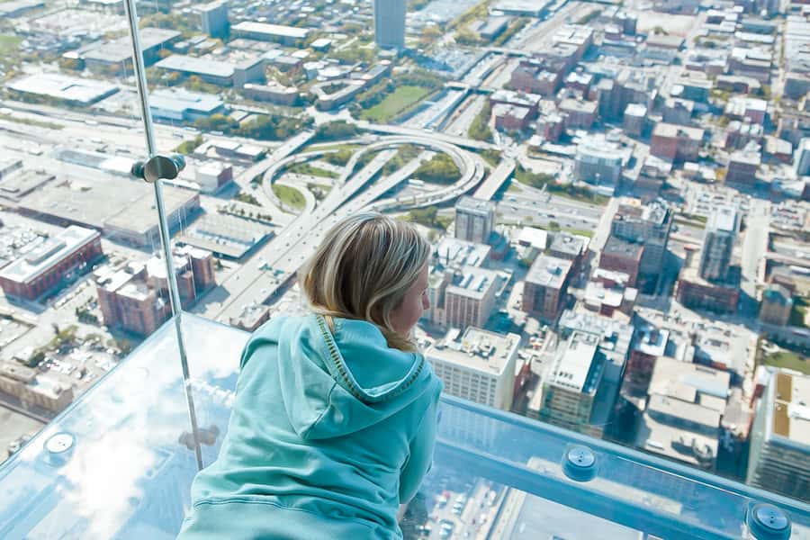 Chicago: Willis Tower Skydeck and The Ledge Ticket - Key points to know before you go