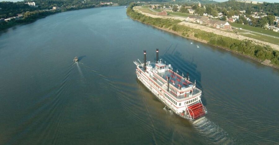 Cincinnati: Historic Sightseeing Cruise - Key points to know before boarding
