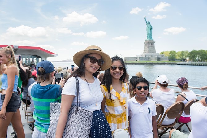 Circle Line: 2.5hr - Complete Manhattan Island Cruise - Northern Manhattan and the less familiar views