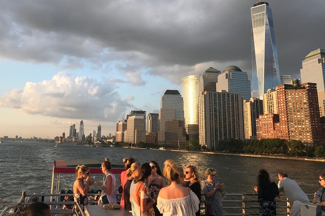 Circle Line: 2hr - New York City Harbor Lights Cruise - The route through Manhattan and New York Harbor