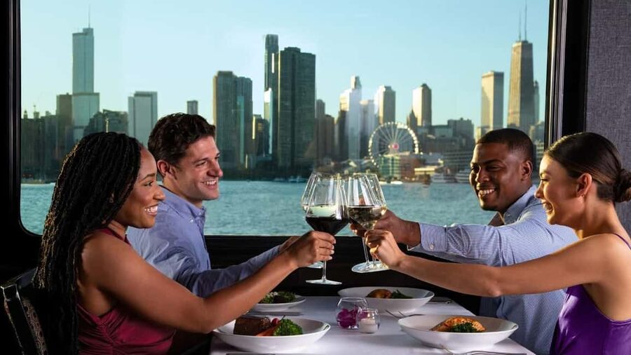 City Cruises Chicago: Premier Lunch or Dinner Cruise - What the City Cruises Chicago cruise is really like