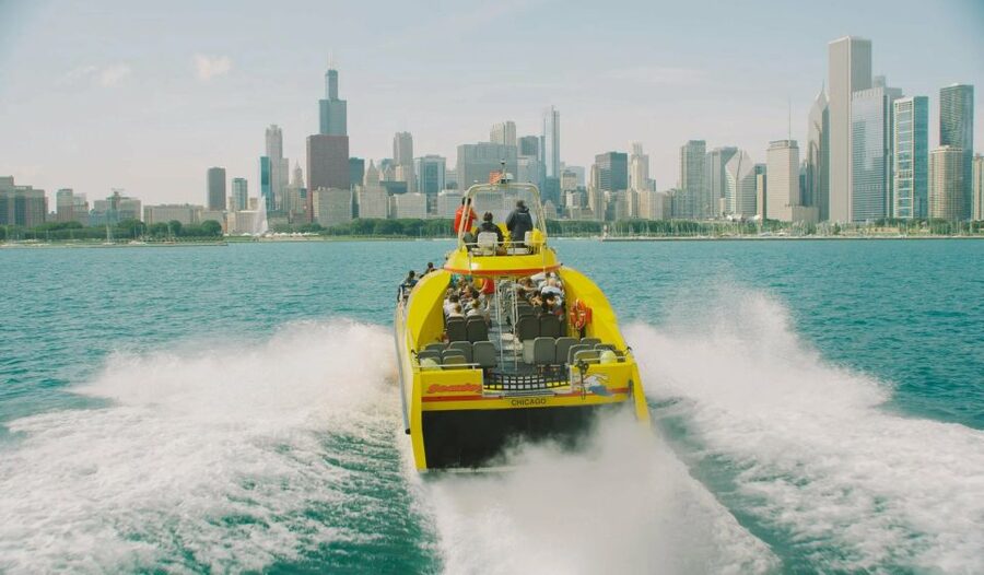 City Cruises Chicago: Seadog Lakefront Speedboat Ride - The ride itself: speed, music, and spray