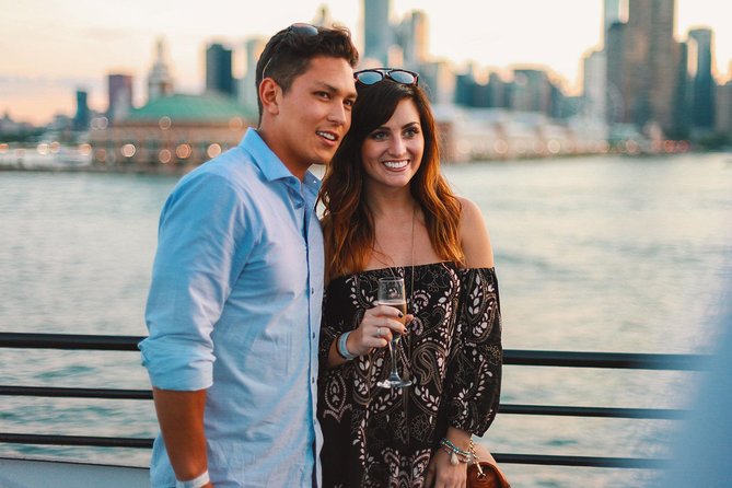City Cruises Chicago: Signature Lunch Cruise on Lake Michigan - What the Two-Hour Cruise Is Really Like