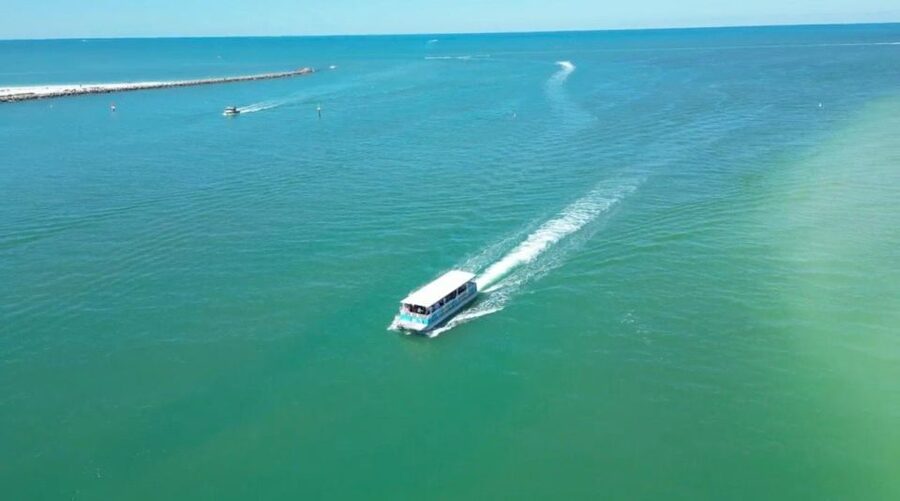 Clearwater Beach: Dolphin & Island Sandbar Cruise - The ride across Clearwater’s open water