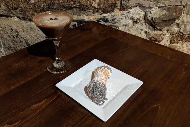 Cocktails & Cannoli: Boston's North End Dessert Tour - Four desserts, including cannoli and gelato