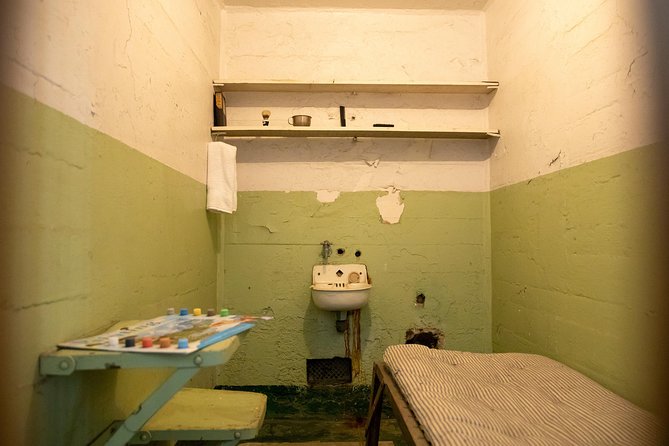 Combo Tour: Alcatraz Island and San Francisco Grand City Tour - The Presidio and Lands End’s Pacific Views