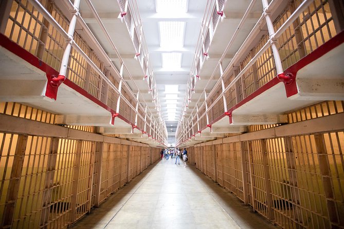 Combo Tour: Alcatraz Island and San Francisco Grand City Tour - Golden Gate Park, Haight-Ashbury, and Twin Peaks