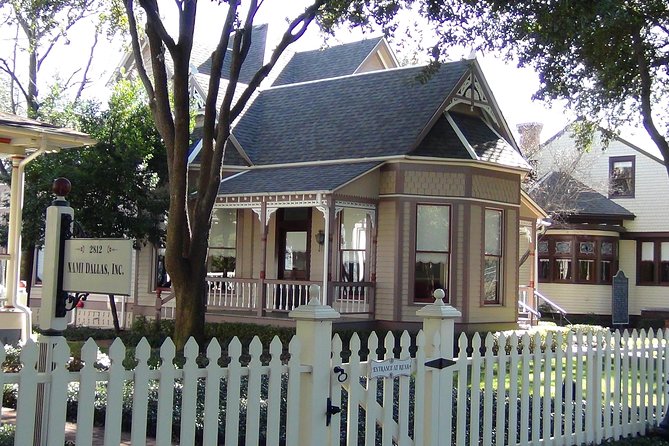 Dallas and Fort Worth City Sightseeing Tour Small-Group - Crossing to Fort Worth and the Stockyards