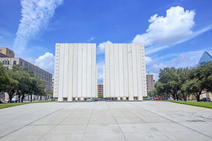 Dallas: JFK Assassination and Sixth Floor Museum Tour - The John F. Kennedy Memorial