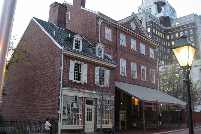 Dark Philly Adult Night Tour - Walnut Street Prison and Philadelphia’s Punishment Stories