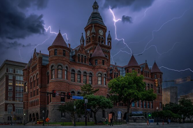 Deadly Dallas Ghost Tours: Blood, Bones, and Burials - The final building and its unexplained voices