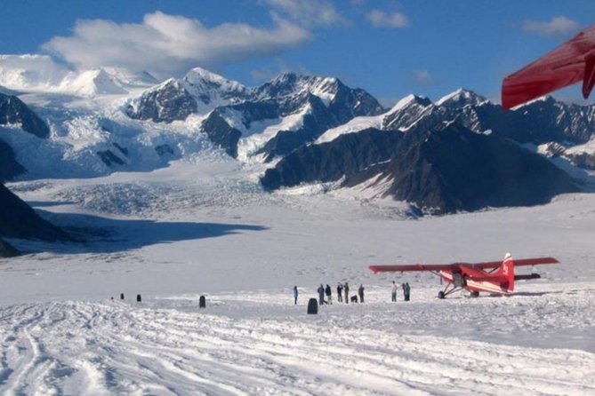 Denali Experience Flightseeing Tour from Talkeetna - Checking in at Talkeetna Airport