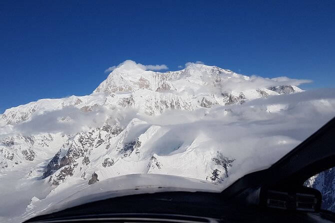 Denali Peak Sightseeing by Plane - Mount Foraker and the Denali family