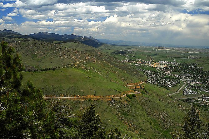 Denver and Foothills Mountain Small-Group Tour - Small-group comfort and the practical details