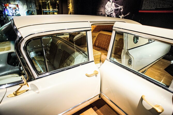 Discover Nashville City Tour with Entry to Ryman & Country Music Hall of Fame - The Country Music Hall of Fame, a substantial museum stop