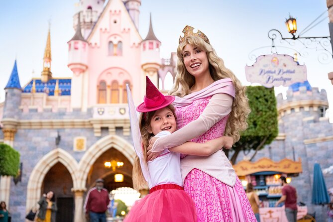 Disneyland Resort Anaheim Tickets in California - Shows and nighttime entertainment reward good timing