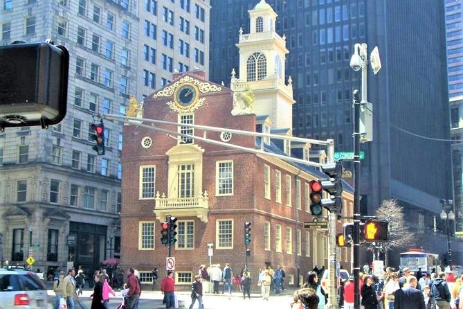 Downtown Freedom Trail, Beacon Hill & Back Bay Walking Tour - Ending among Trinity Church and Copley Square