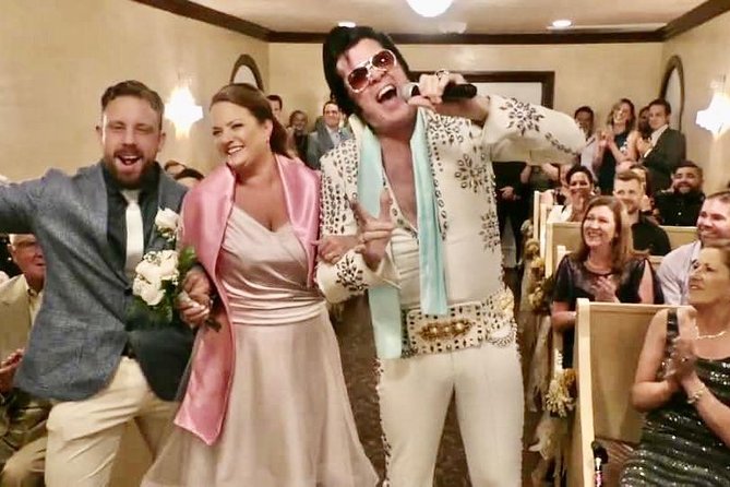 Elvis Themed Wedding or Vow Renewal at Graceland Wedding Chapel - The limousine ride sets the mood
