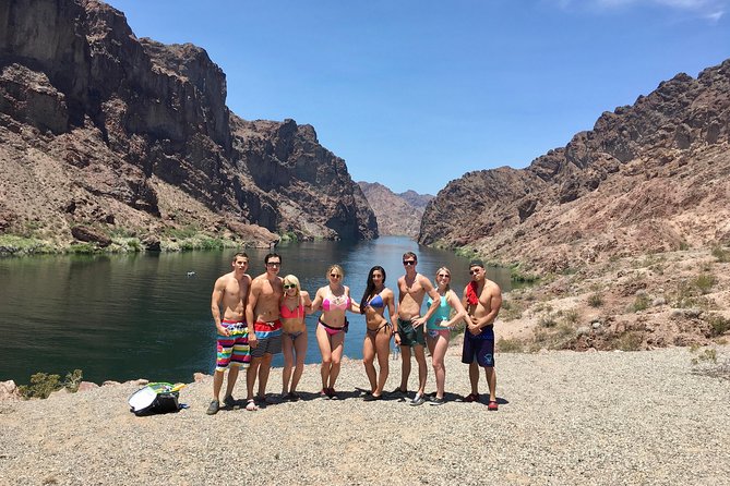 Emerald Cave & Black Canyon Kayak Tour with Vegas Pickup - Paddling into Black Canyon