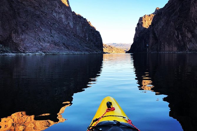 Emerald Cave Kayak Tour: Scenic Paddle with Optional Shuttle - Returning to Willow Beach