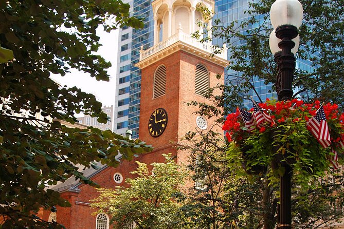 Entire Freedom Trail Walking Tour: Includes Bunker Hill and USS Constitution - Granary Burying Ground and the people behind the revolt