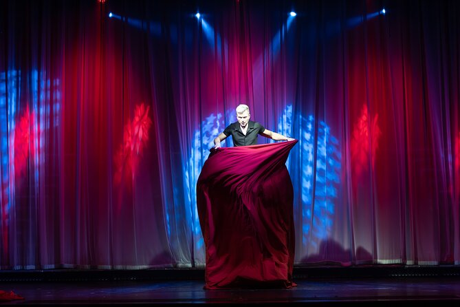 Escape Reality Branson Magic Dinner Show - Audience Participation Makes The Evening Personal